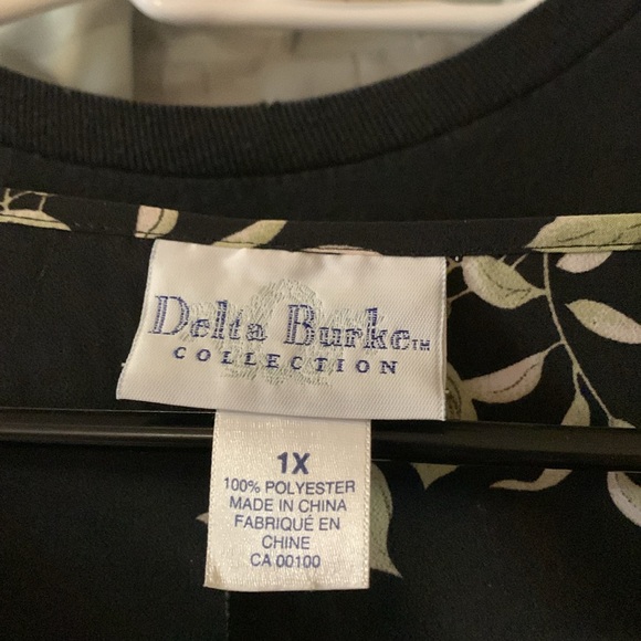 Beautiful Delta Burke 1X floral long sleeved top - Picture 3 of 5